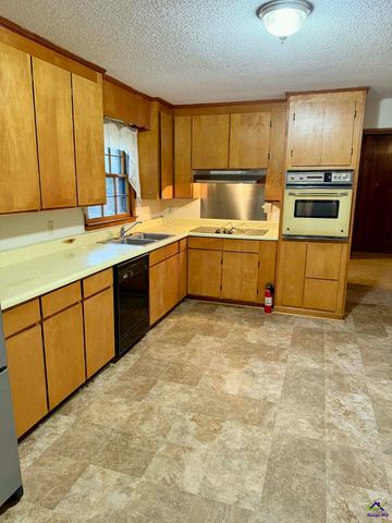 154 HWY 247 Spur, Kathleen, GA 31047