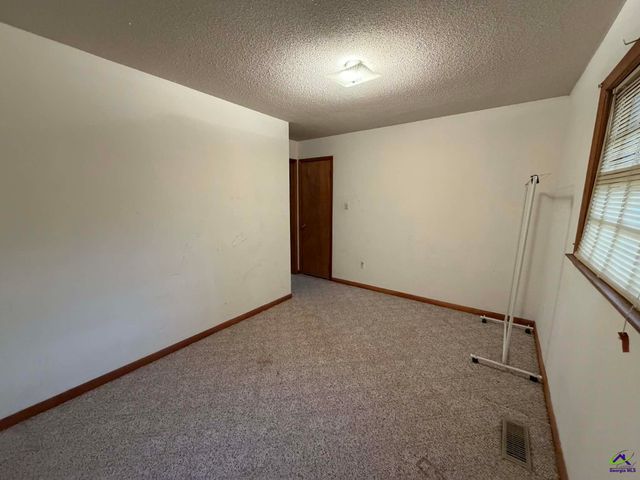 154 HWY 247 Spur, Kathleen, GA 31047