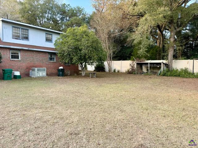 154 HWY 247 Spur, Kathleen, GA 31047