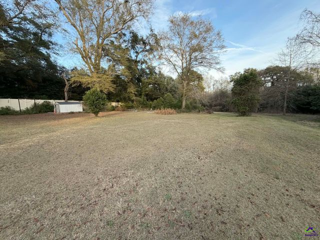 154 HWY 247 Spur, Kathleen, GA 31047