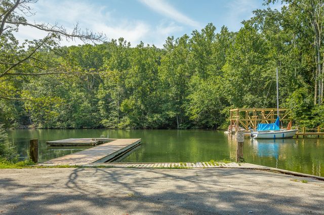 1843 Hidden Harbor Road, Hixson, TN 37343