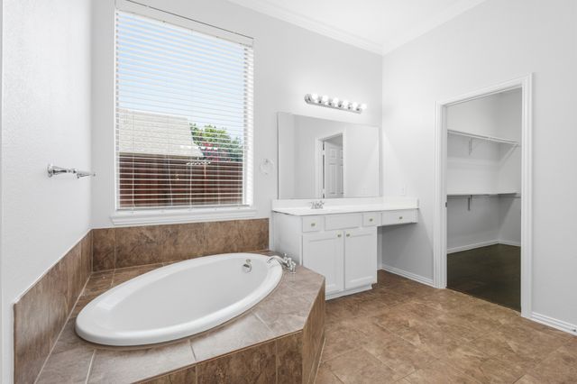 730 Rosewood Drive, Murphy, TX 75094