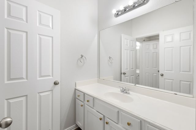 730 Rosewood Drive, Murphy, TX 75094