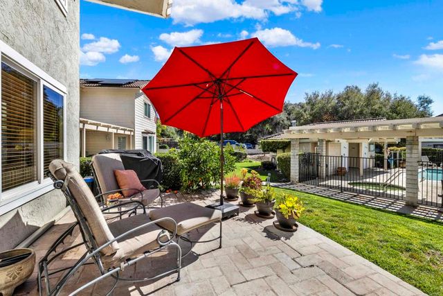 10353 Oak Ranch Lane, Escondido, CA 92026