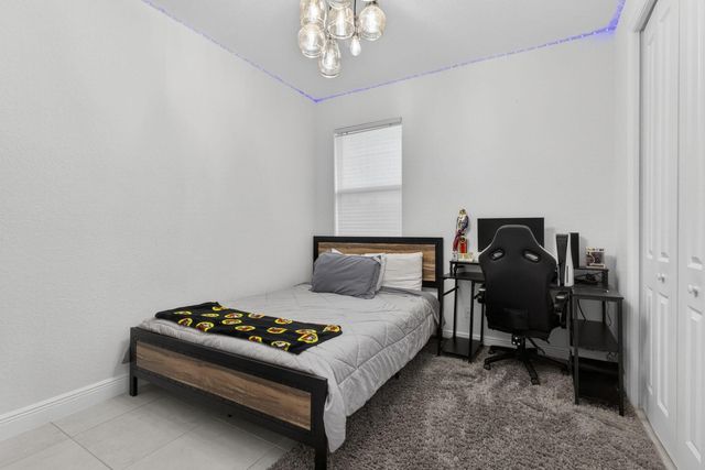 886 Ember Ridge, Loxahatchee, FL 33470