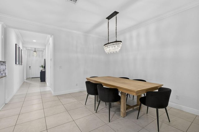 886 Ember Ridge, Loxahatchee, FL 33470