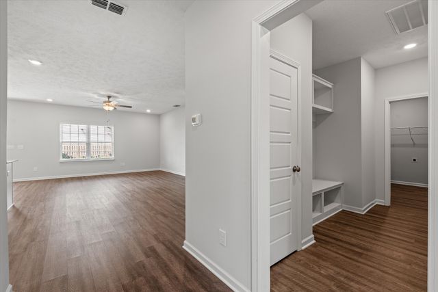26 Mimosa Dr, Decherd, TN 37324
