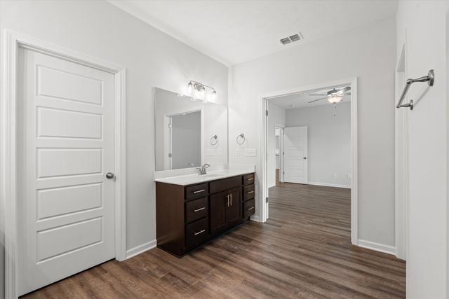 26 Mimosa Dr, Decherd, TN 37324