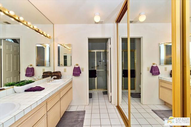 77733 S Calle Las Brisas, Palm Desert, CA 92211