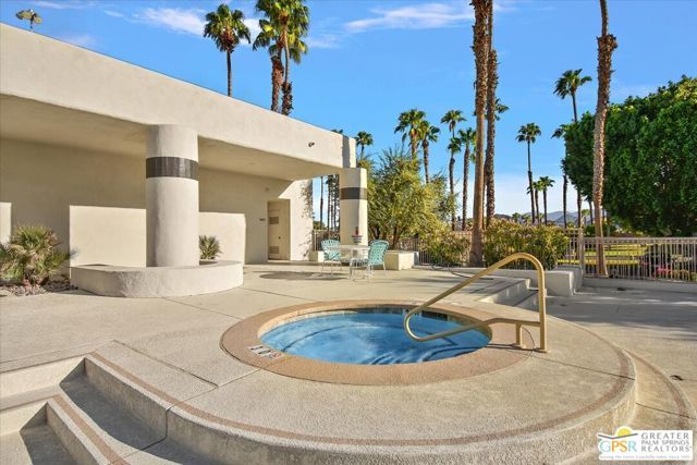 77733 S Calle Las Brisas, Palm Desert, CA 92211