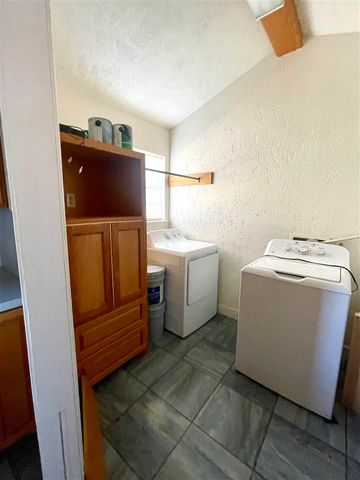 609 Meadow Lane, Frederick, OK 73542