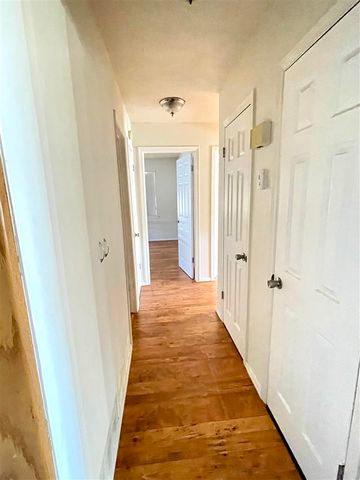 609 Meadow Lane, Frederick, OK 73542