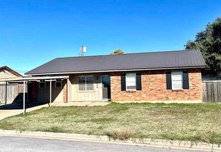 609 Meadow Lane, Frederick, OK 73542