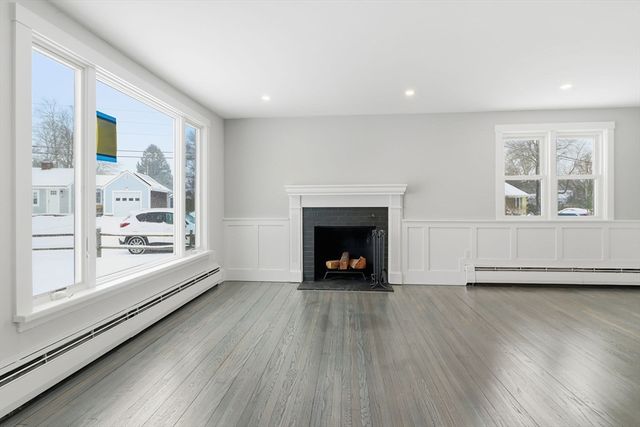 24 Hazelmoor Rd, Yarmouth, MA 02664