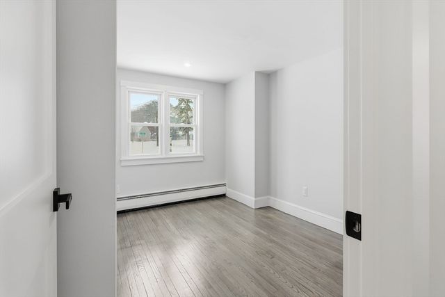 24 Hazelmoor Rd, Yarmouth, MA 02664