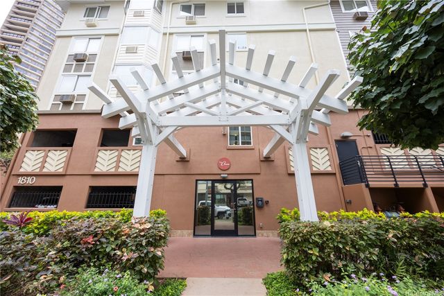 1810 Kaioo Drive B307, Honolulu, HI 96815