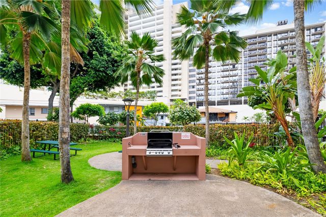1810 Kaioo Drive B307, Honolulu, HI 96815