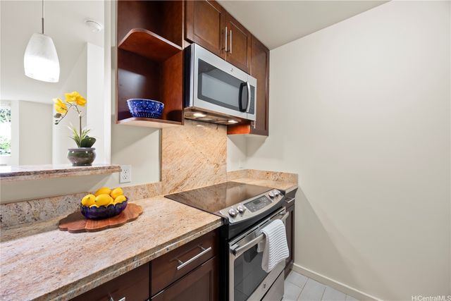 1810 Kaioo Drive B307, Honolulu, HI 96815