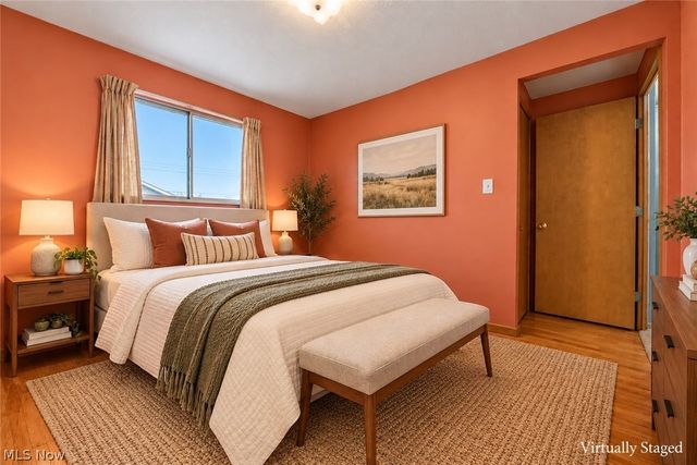 6498 Edgehurst Drive, Brook Park, OH 44142