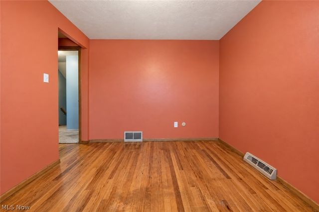 6498 Edgehurst Drive, Brook Park, OH 44142