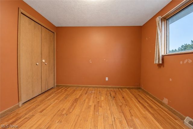 6498 Edgehurst Drive, Brook Park, OH 44142