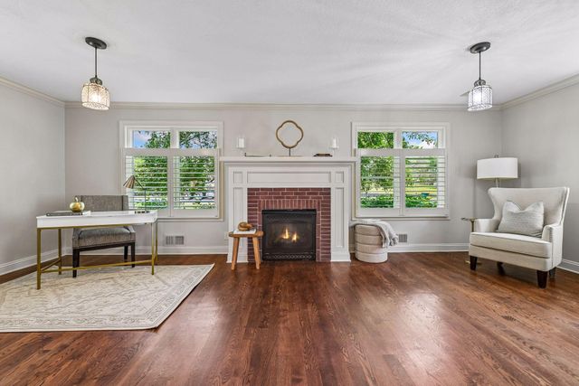 2775 White Oak Circle, Orono, MN 55356