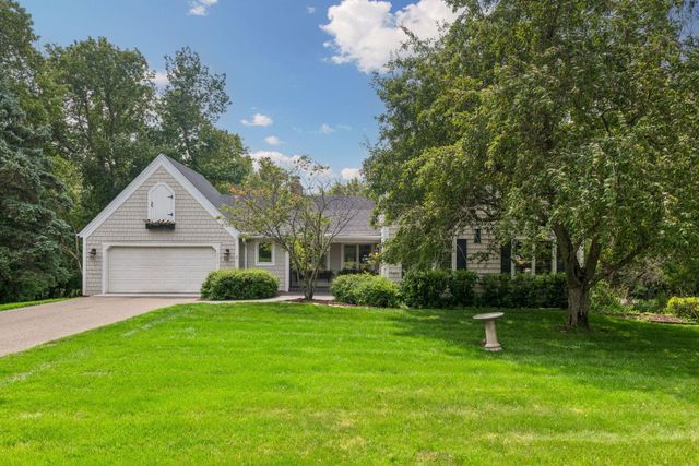 2775 White Oak Circle, Orono, MN 55356