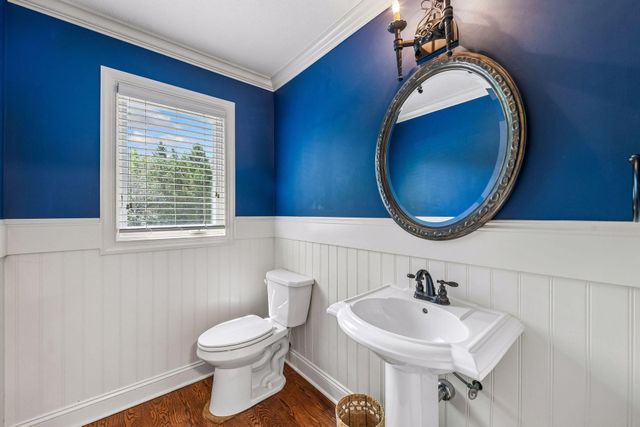 2775 White Oak Circle, Orono, MN 55356