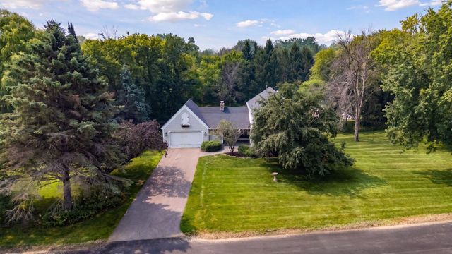 2775 White Oak Circle, Orono, MN 55356