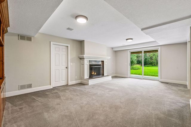 2775 White Oak Circle, Orono, MN 55356