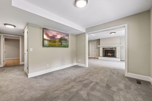 2775 White Oak Circle, Orono, MN 55356
