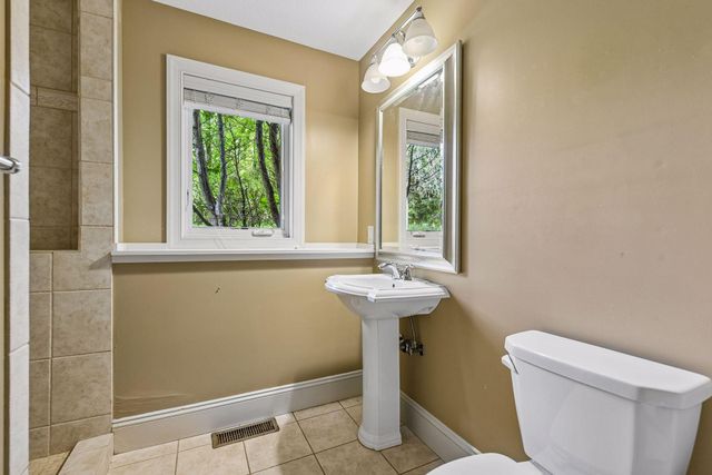 2775 White Oak Circle, Orono, MN 55356