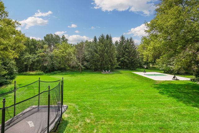 2775 White Oak Circle, Orono, MN 55356