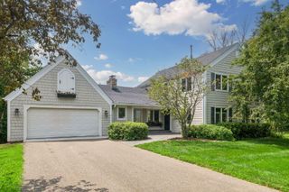 2775 White Oak Circle, Orono, MN 55356