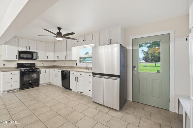 1451 Cass Road, Maumee, OH 43537