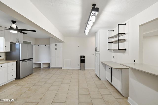 1451 Cass Road, Maumee, OH 43537