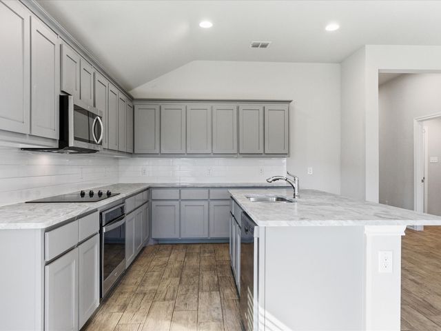 11436 Woody Creek Trail, Aubrey, TX 76227