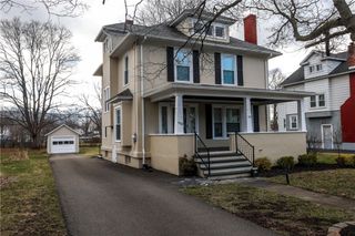 110 Oakwood Avenue, Elmira, NY 14903