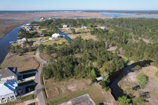 1446 Hanakealoha Place, Diamondhead, MS 39525