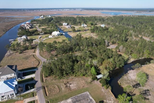 1446 Hanakealoha Place, Diamondhead, MS 39525