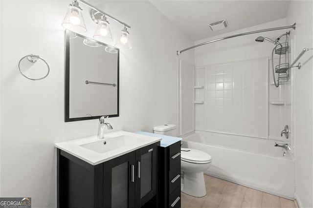 164 Oxbo Road, Roswell, GA 30075