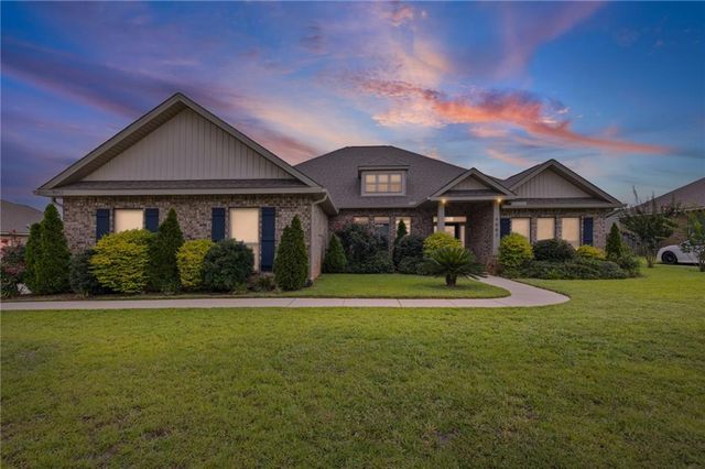 9002 Amelia Drive, Mobile, AL 36695