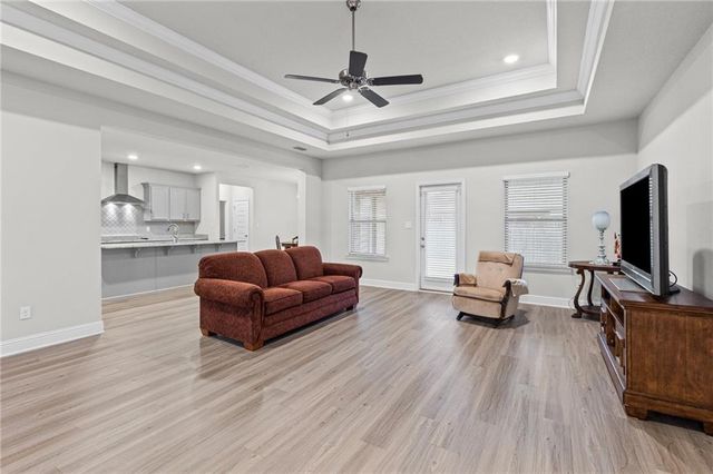 9002 Amelia Drive, Mobile, AL 36695
