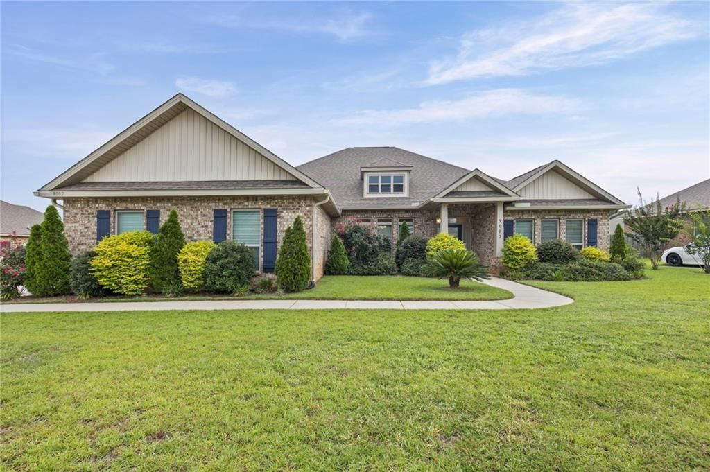 9002 Amelia Drive, Mobile, AL 36695