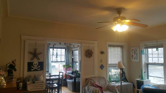 5847 N KENMORE Street 1, Chicago, IL 60626