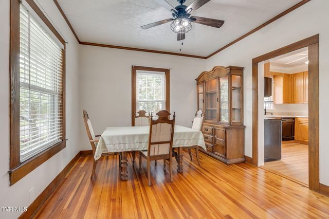 322 Carolina Avenue, Erwin, TN 37650