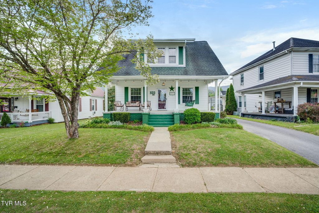 322 Carolina Avenue, Erwin, TN 37650