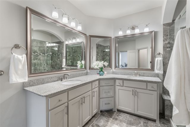 4691B Dozier Road, Carrollton, TX 75010