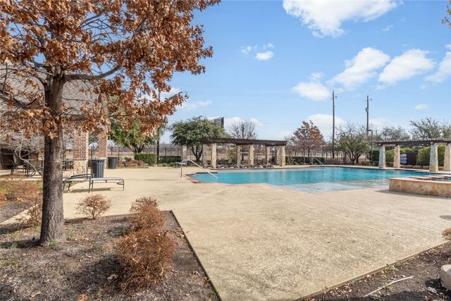 4691B Dozier Road, Carrollton, TX 75010