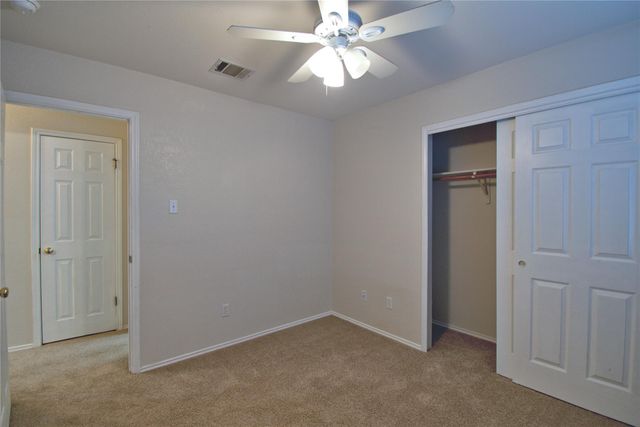 12217 Kilmartin LN, Austin, TX 78754